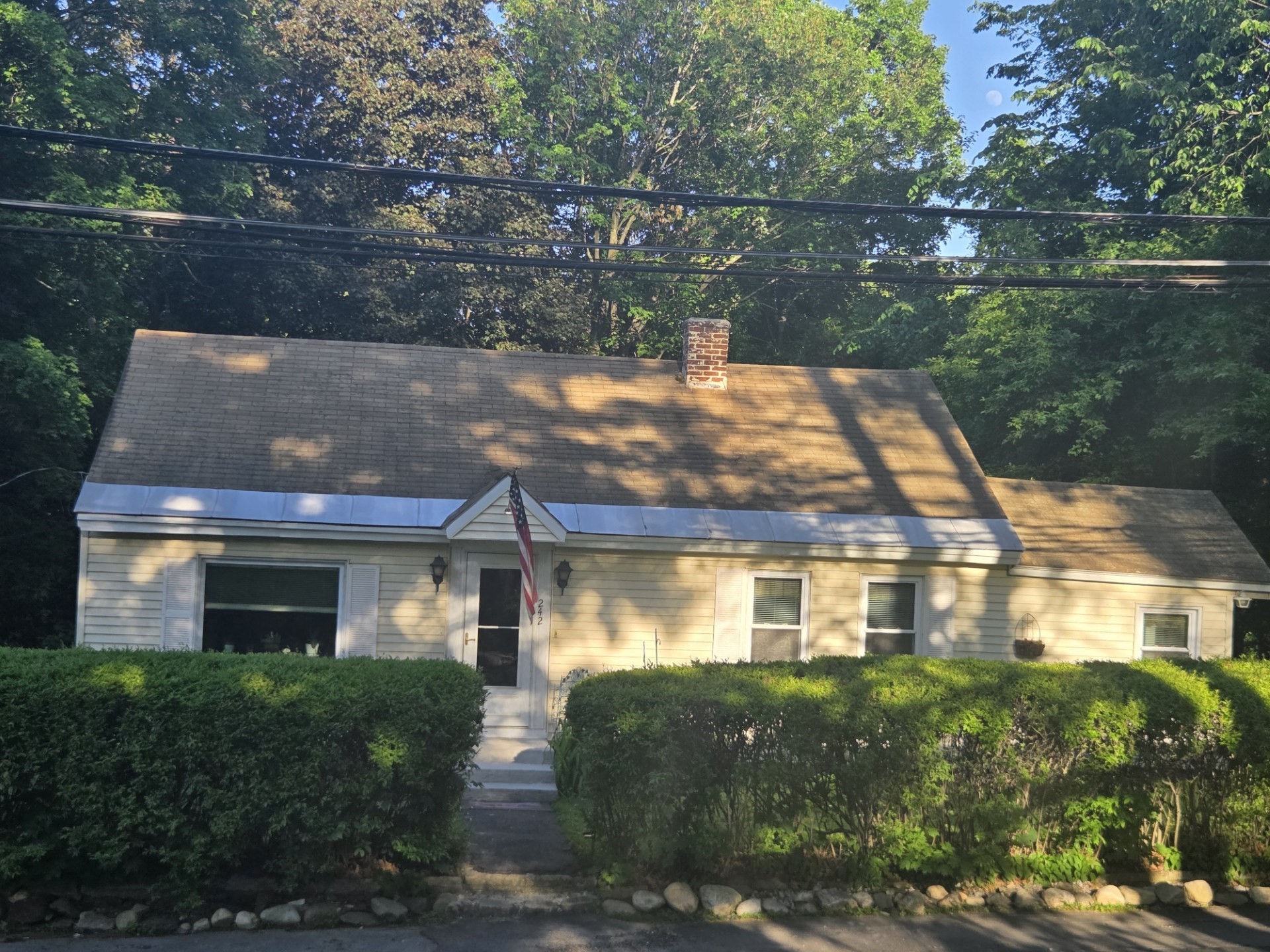 242 Pleasant Street — photo