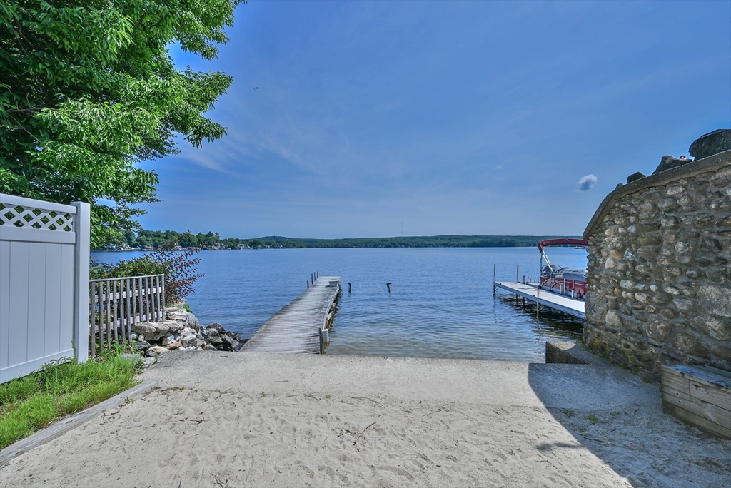 261 Thompson Road, Webster, MA 01570 — photo 2