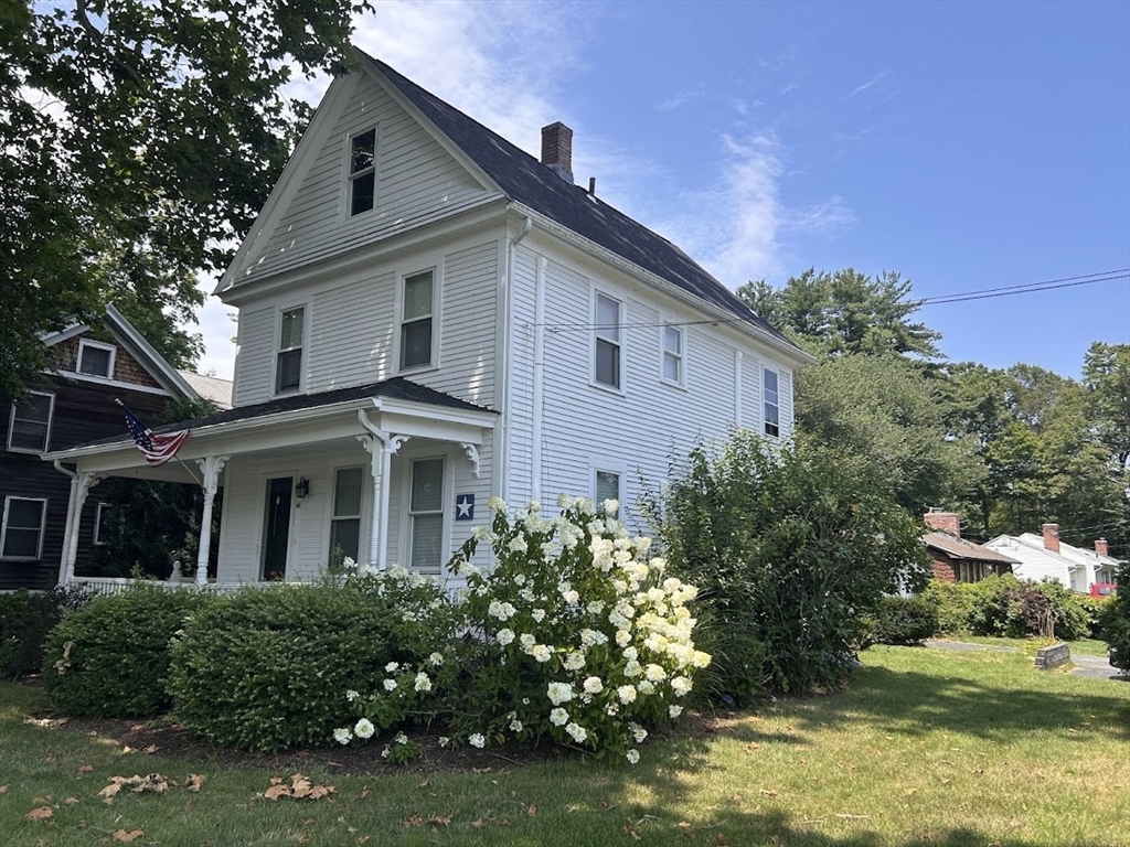 116 Williams St — photo