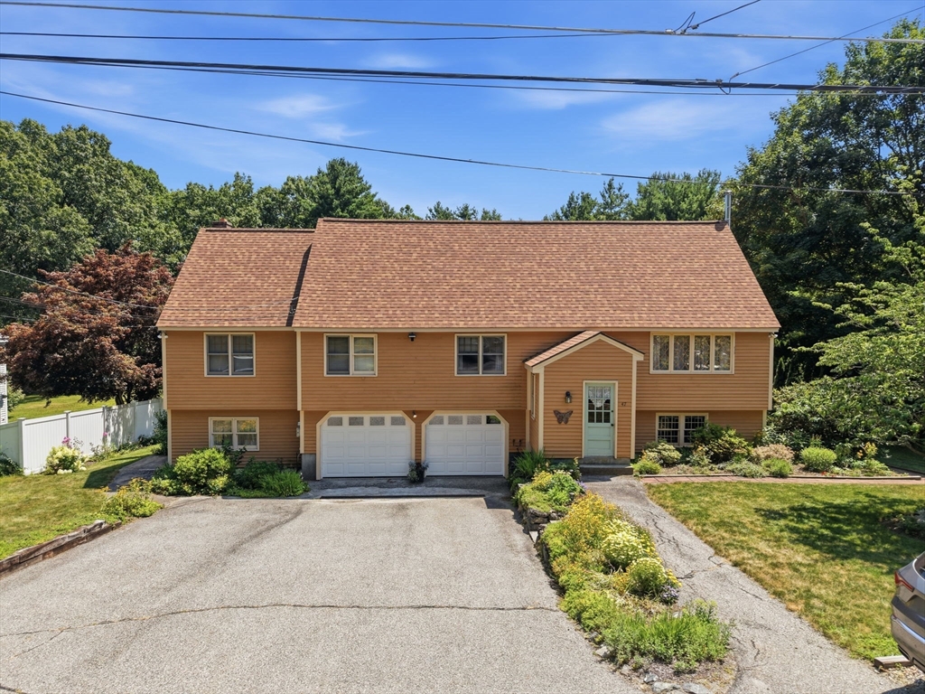 47 Collins Rd — photo