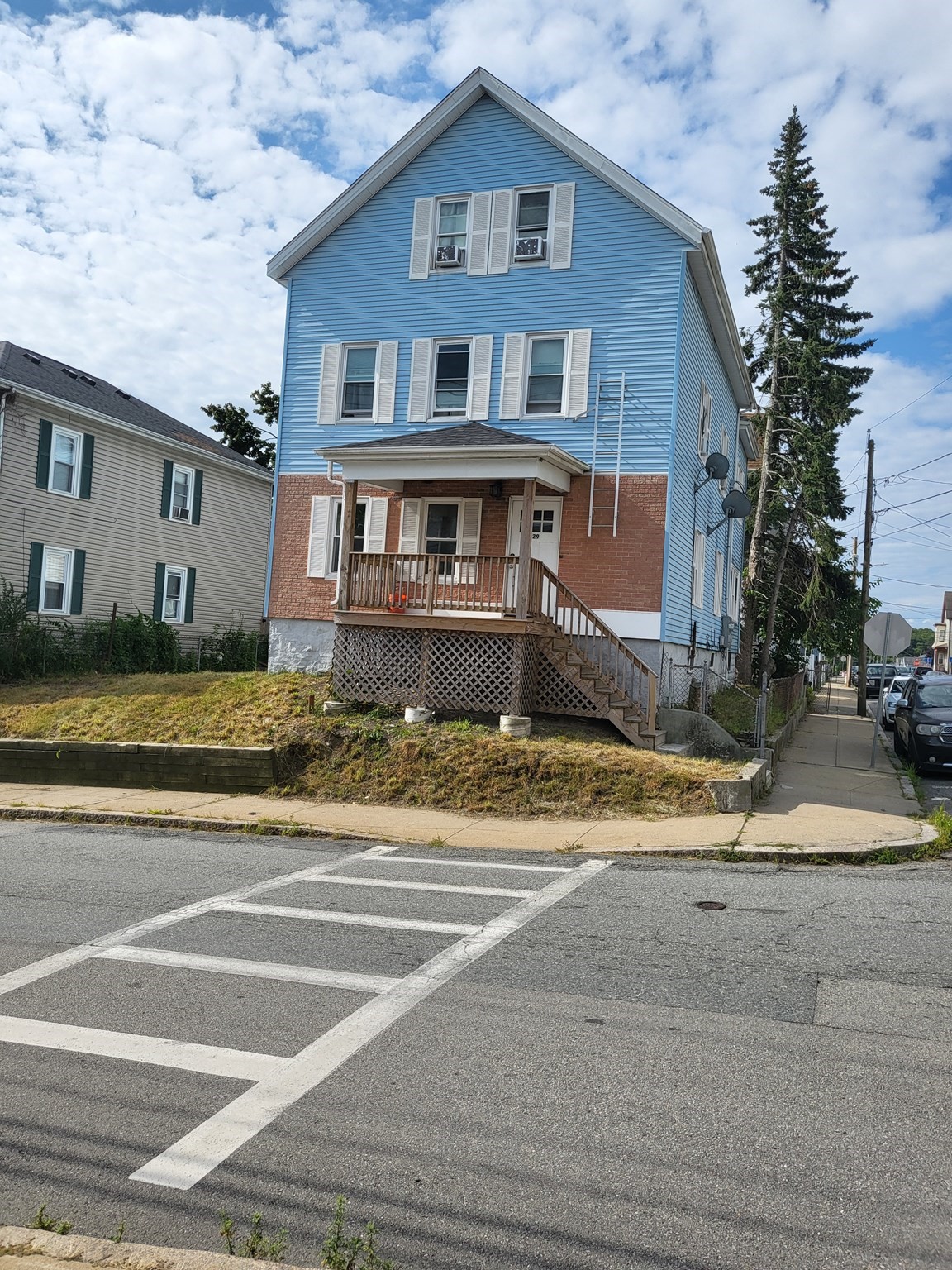 529 Warren Avenue #1 — photo