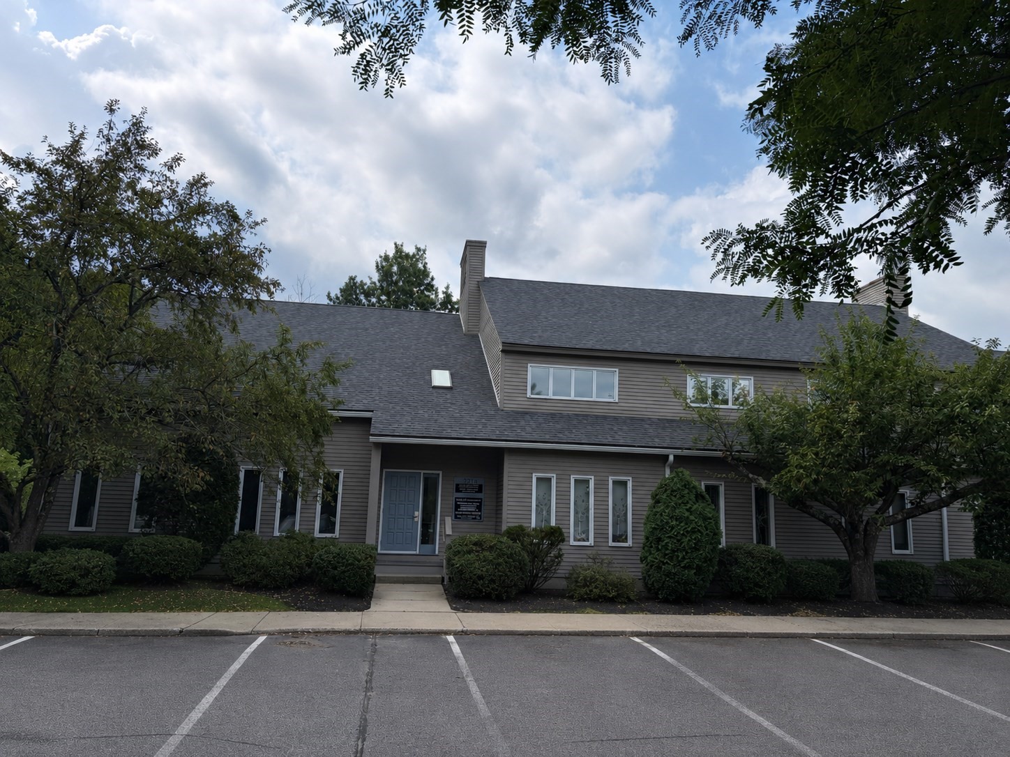 321 Boston Post Road — photo
