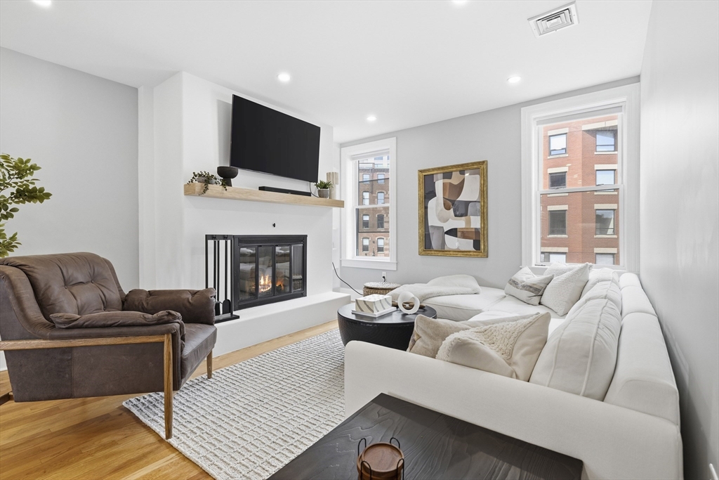 129 North Washington St #3 — photo