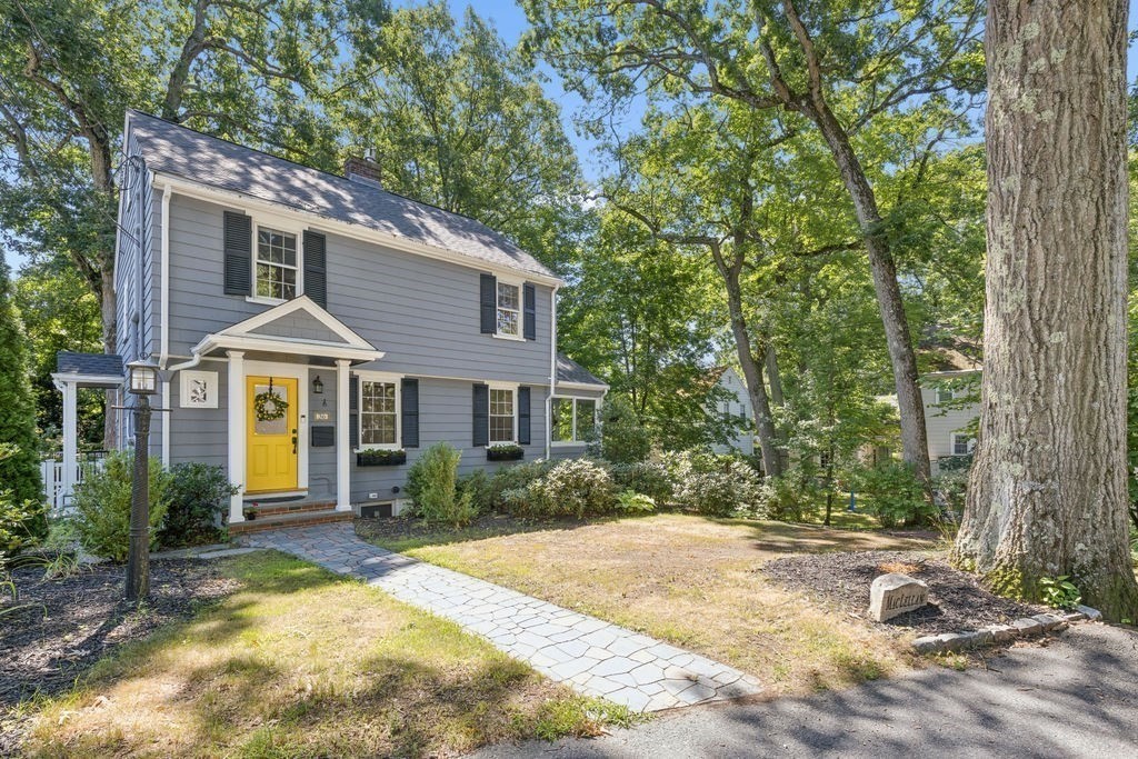 36 Risley Road, Brookline, MA 02467
