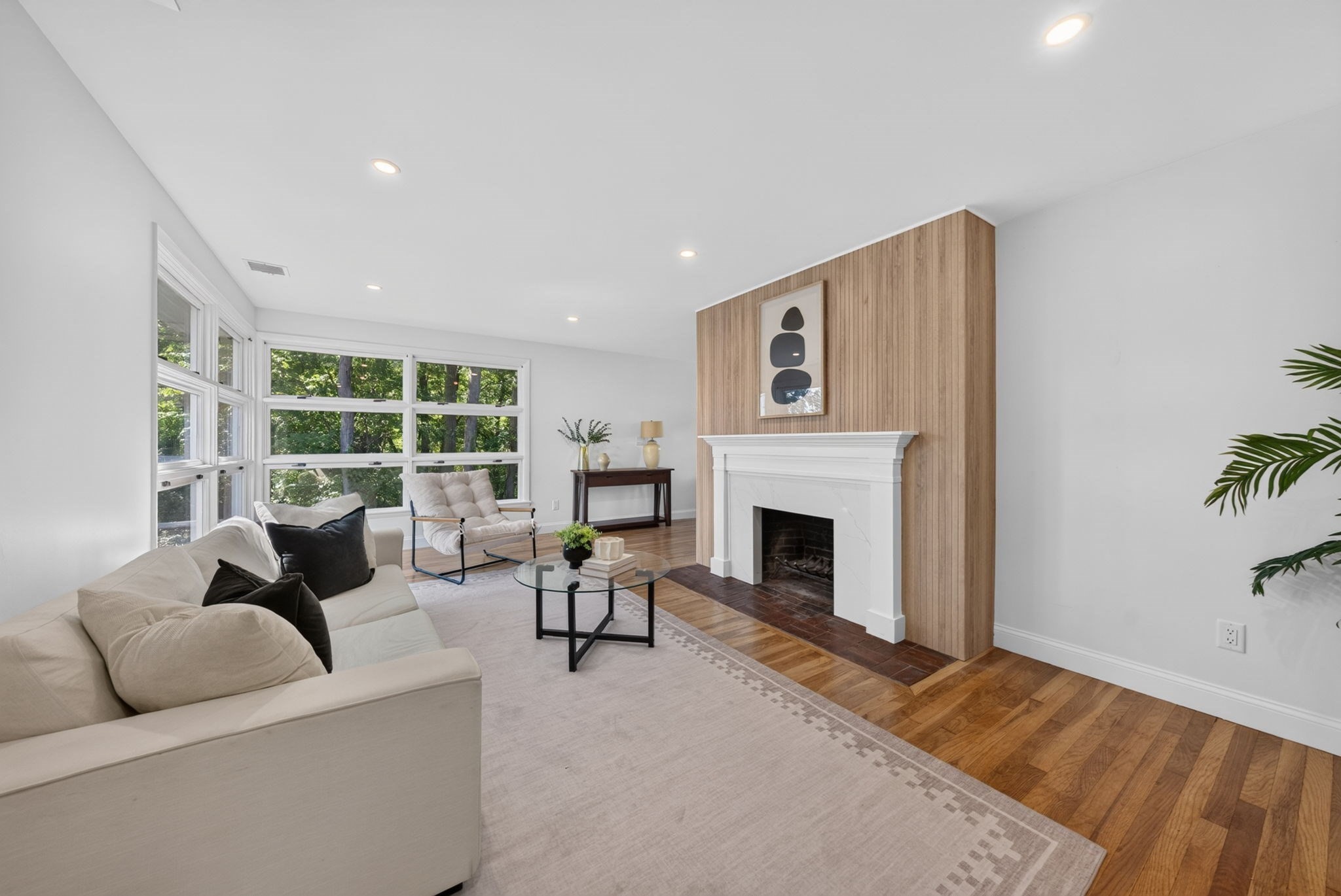 8 Everett Street, Wakefield, MA 01880 — photo 2