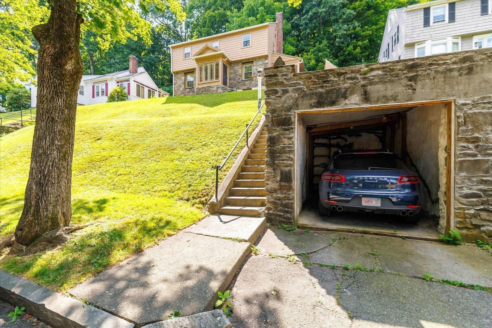 30 Saint Elmo Road, Worcester, MA 01602 — photo 2