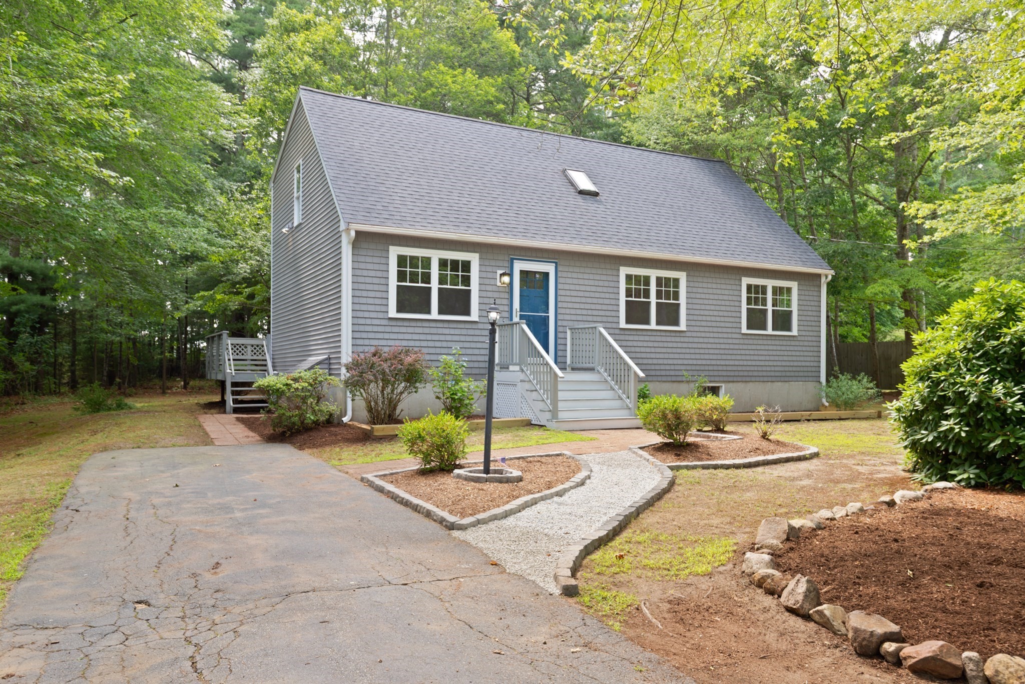 18 Great Meadow Dr — photo