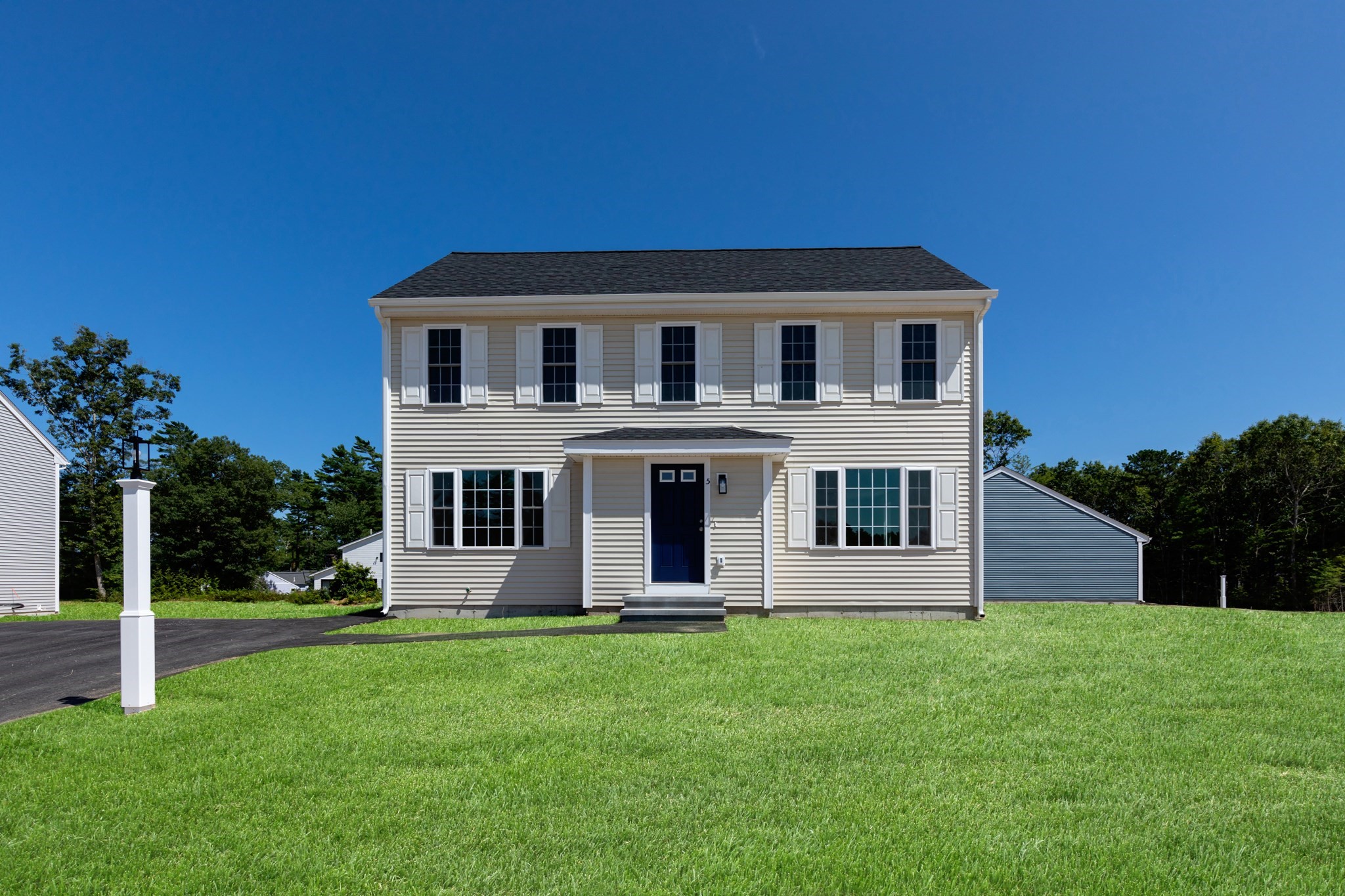 5 Bumblebee Dr — photo