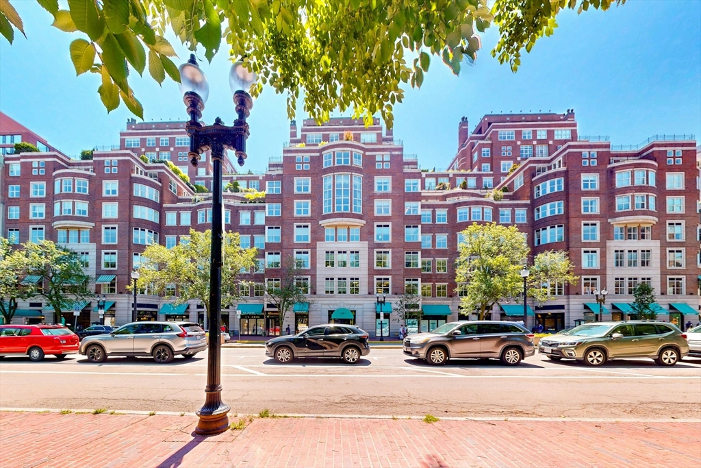 300 Boylston St #601 — photo