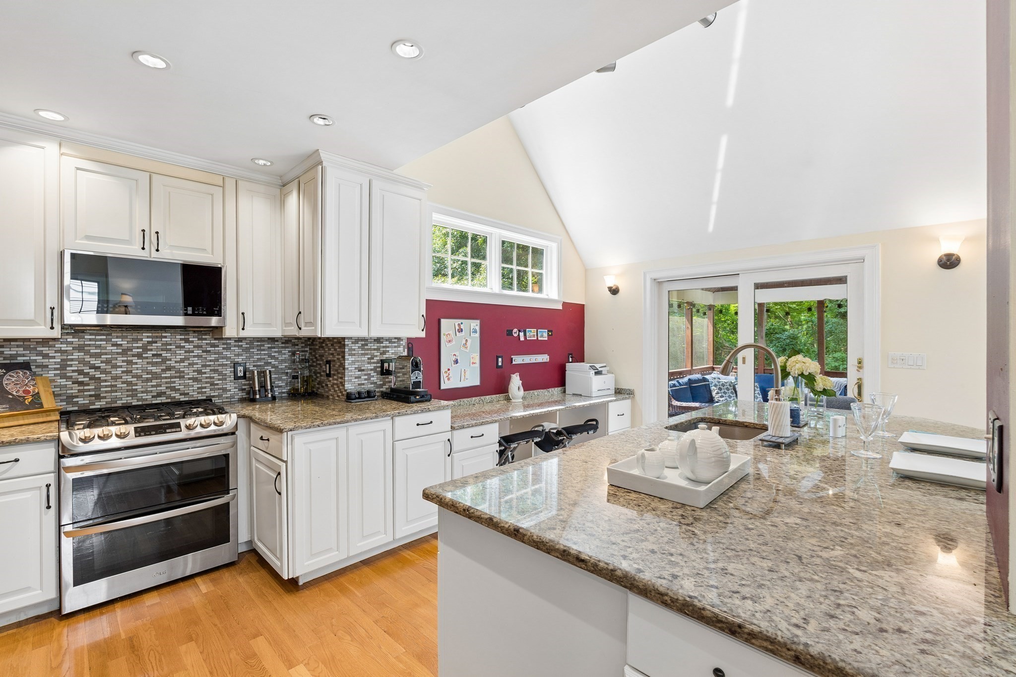 136 Davis Road, Acton, MA 01720 — photo 3