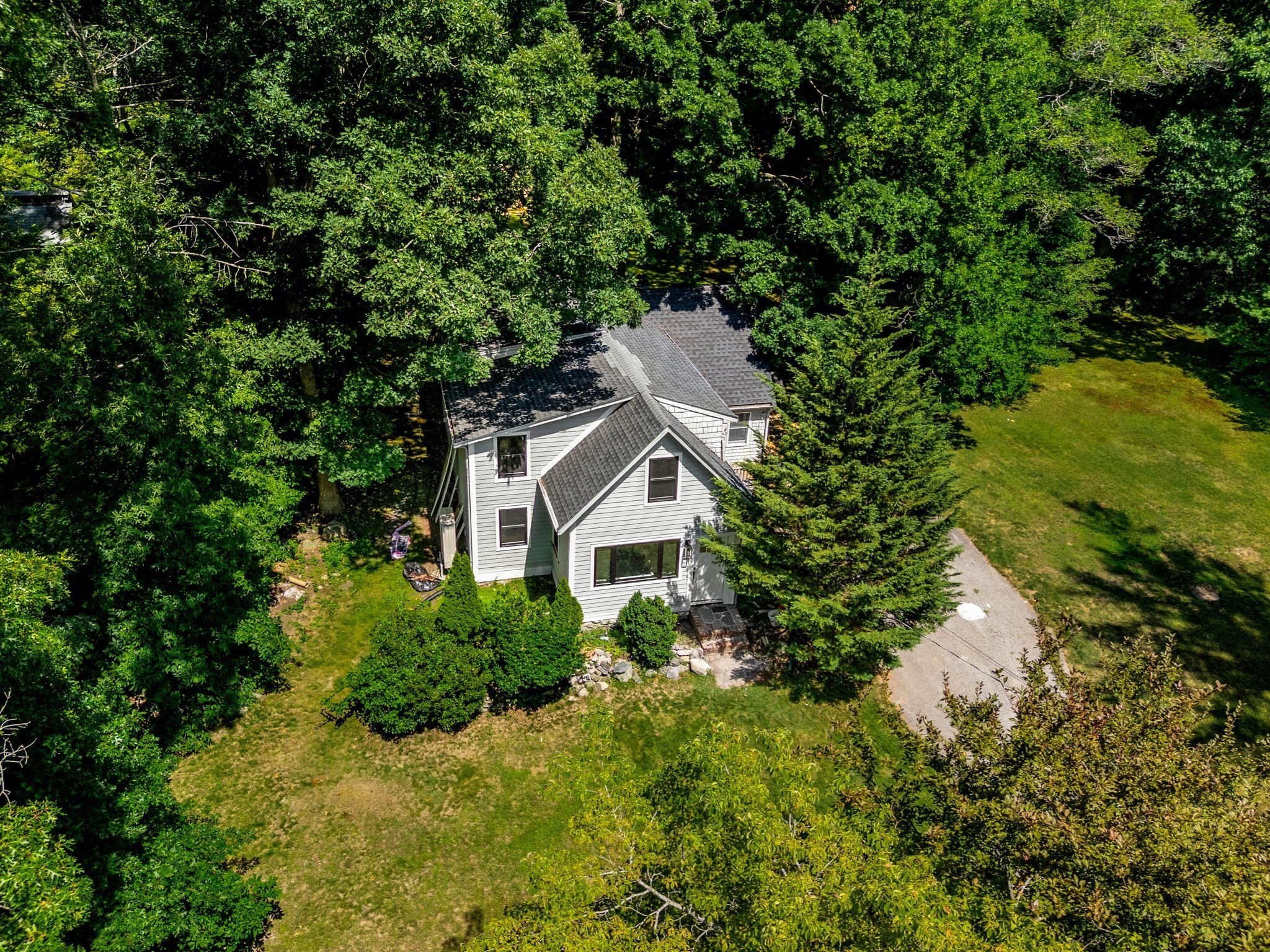 172 Tiffany Rd — photo