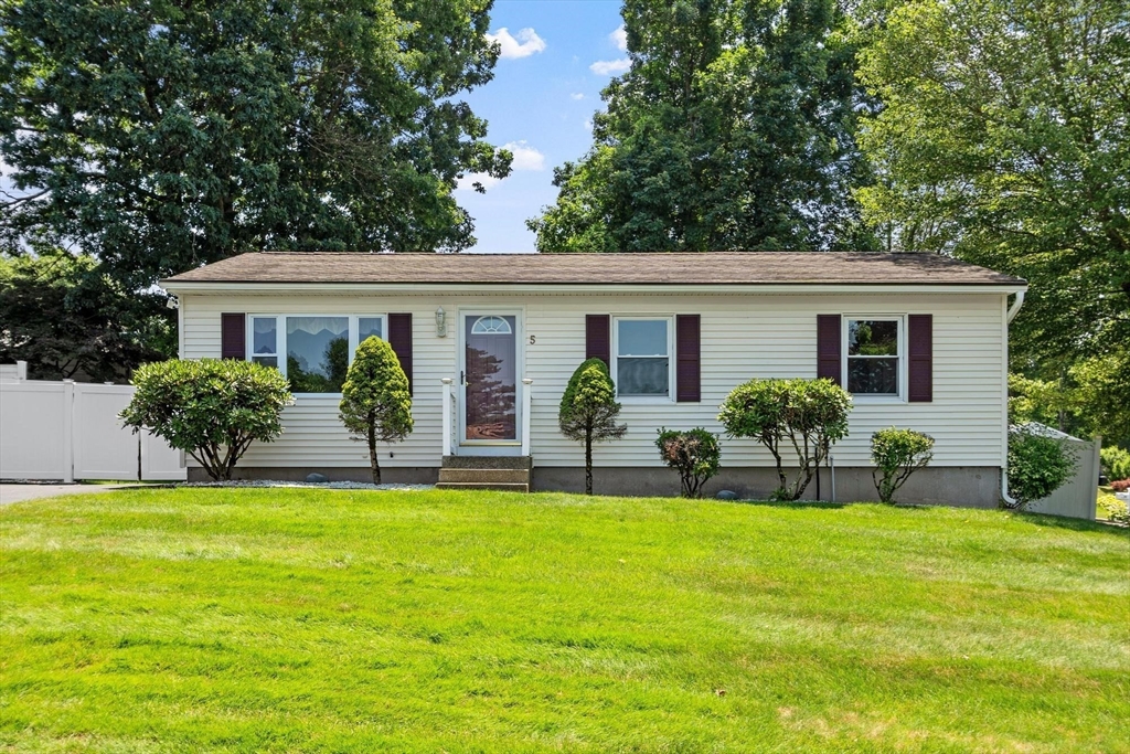 5 Aspen Road, Springfield, MA 01128 — photo 3