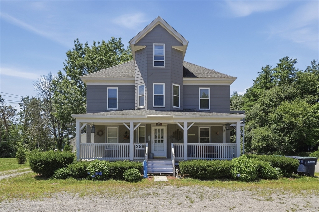 28 Worcester Road, Sterling, MA 01564