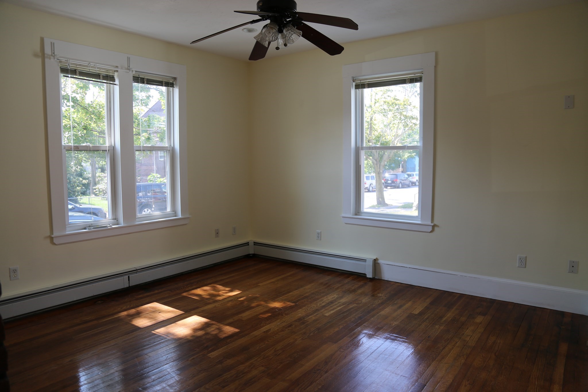 130 Ash St #1 — photo