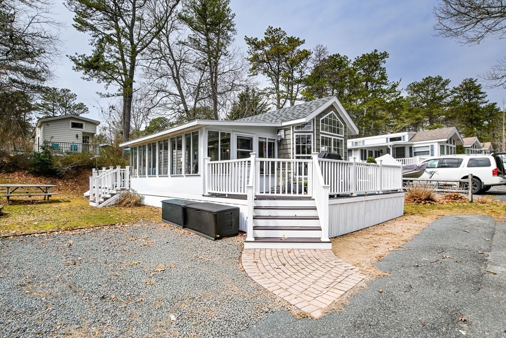 185 Cotuit Rd 1 Juniper — photo