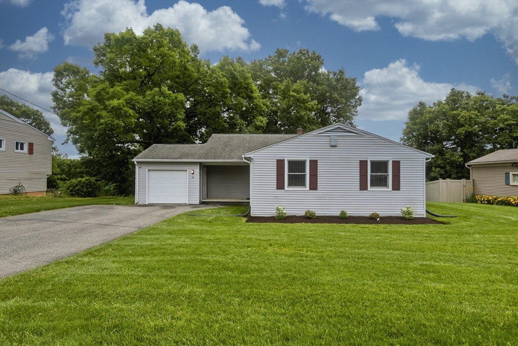 89 Garvey Dr — photo