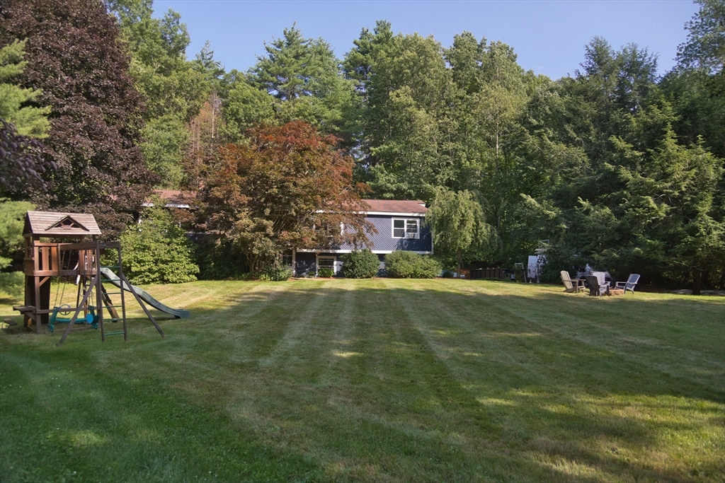10 Lowell Dr — photo