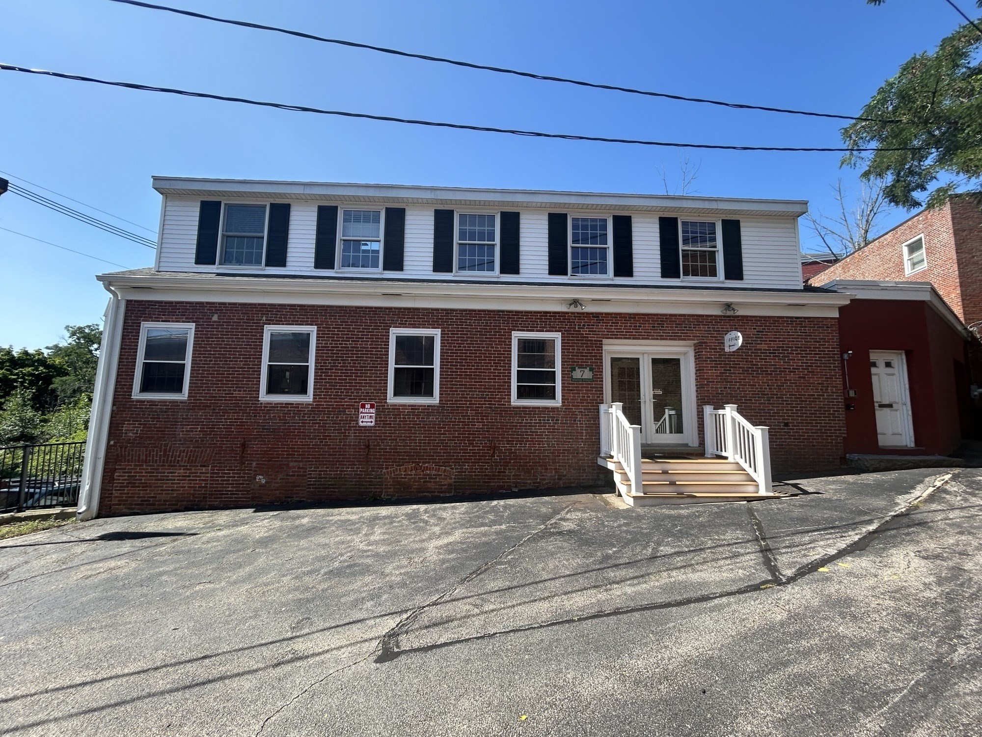 7R Water Street — photo