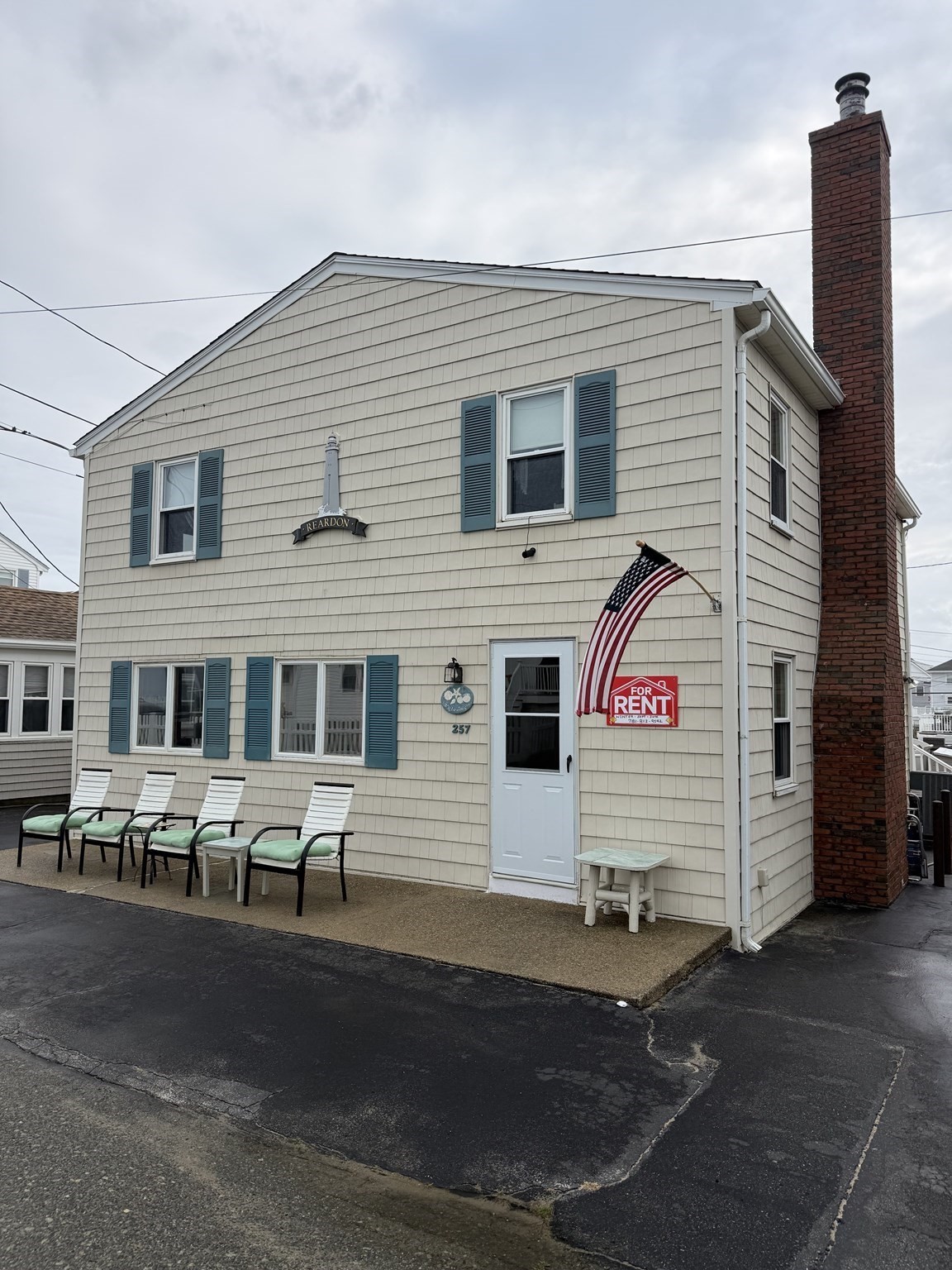 257 Foster Ave Winter — photo