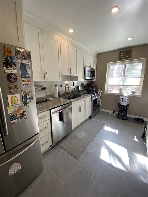 14 Bayberry Dr #1 — photo