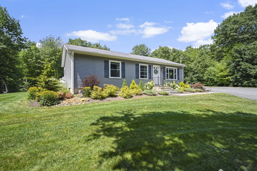 87 Monson Road, Wales, MA 01081 — photo 2