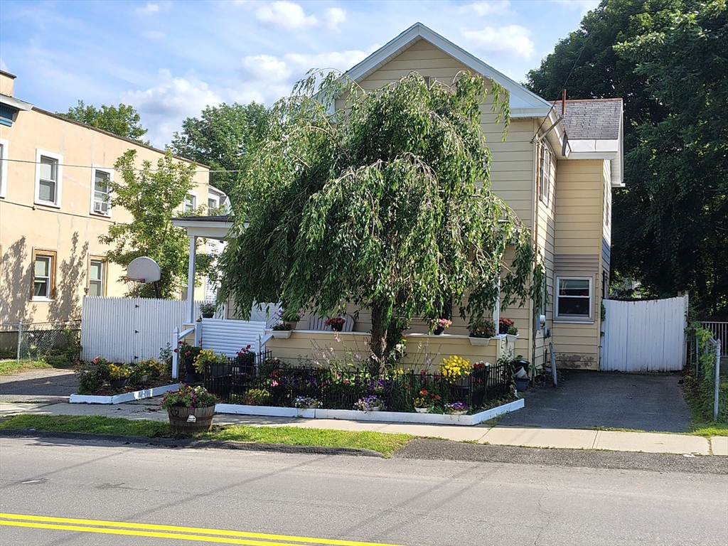 12 Lincoln Street — photo