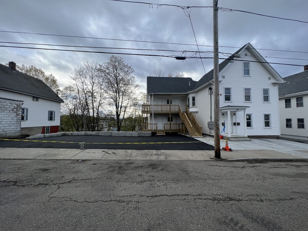 143 Pine St #1 — photo