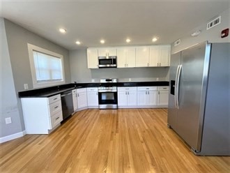 539 Lincoln Ave #2 — photo