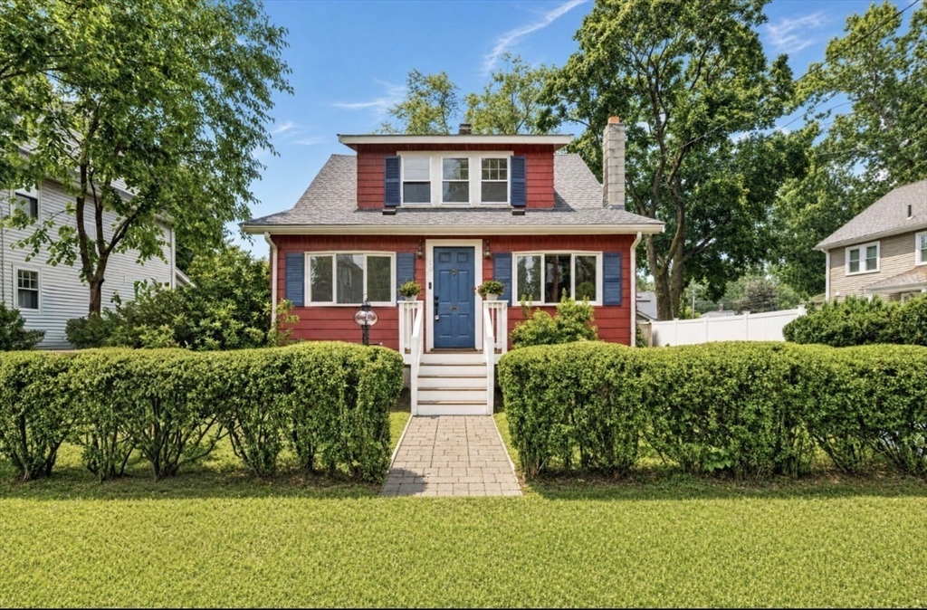 18 Fales Rd — photo