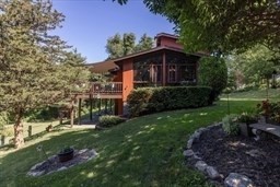 1023 North Woodstock Rd — photo