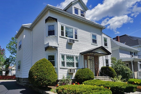 150 Brown St #2R — photo
