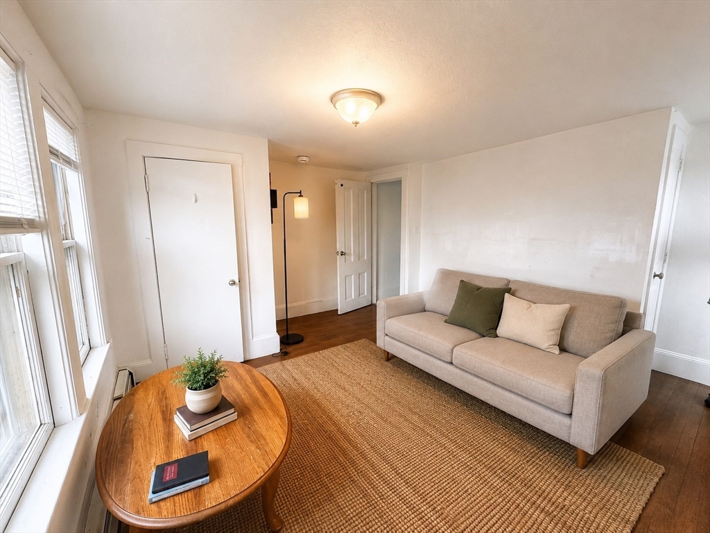 40 Seafoam Ave #2 — photo