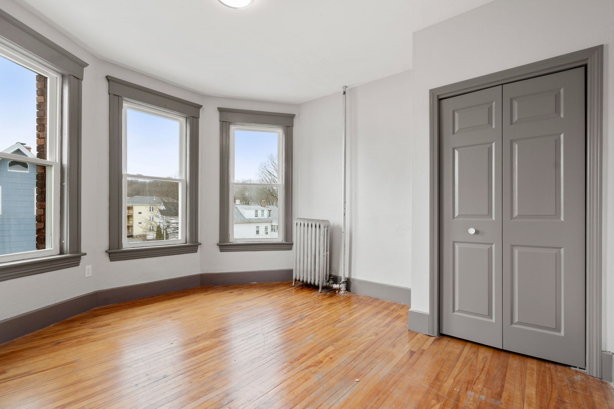 70 Russell St. #4 — photo