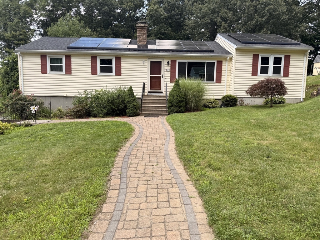 57 Laurel Ln — photo