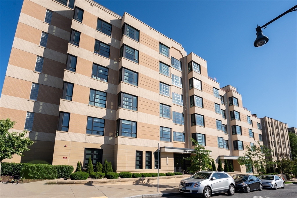1650 Commonwealth Ave #309 — photo