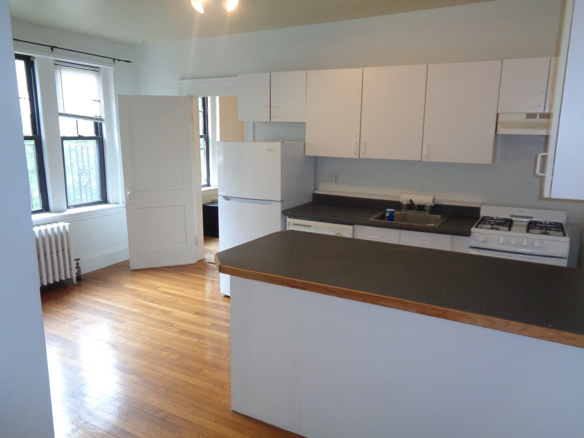 66 Queensberry Street #315 — photo