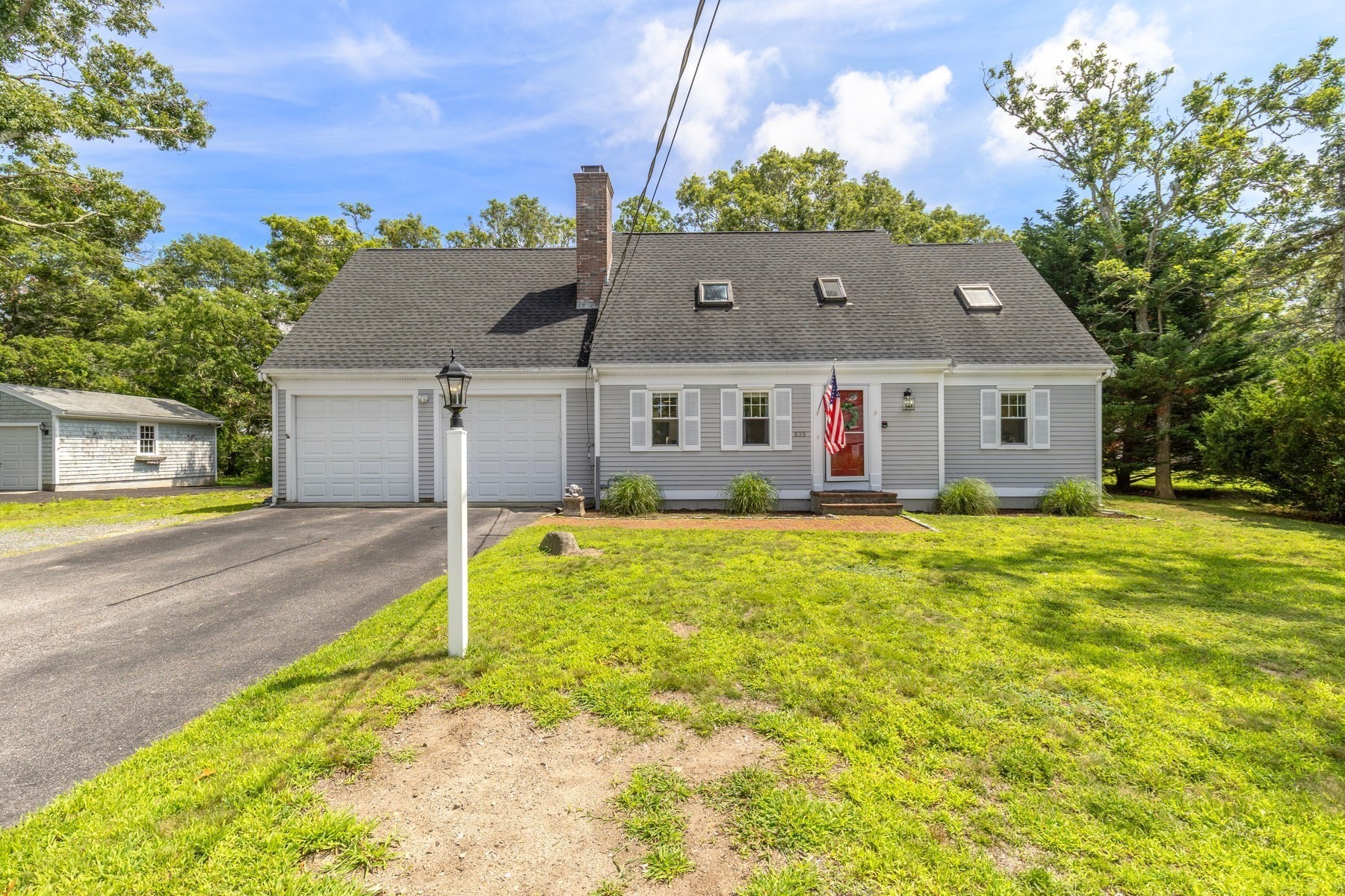 835 Old Barnstable — photo