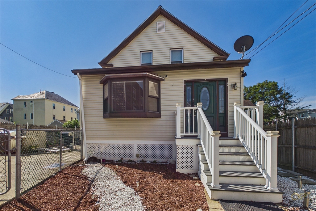 206 Austin St — photo