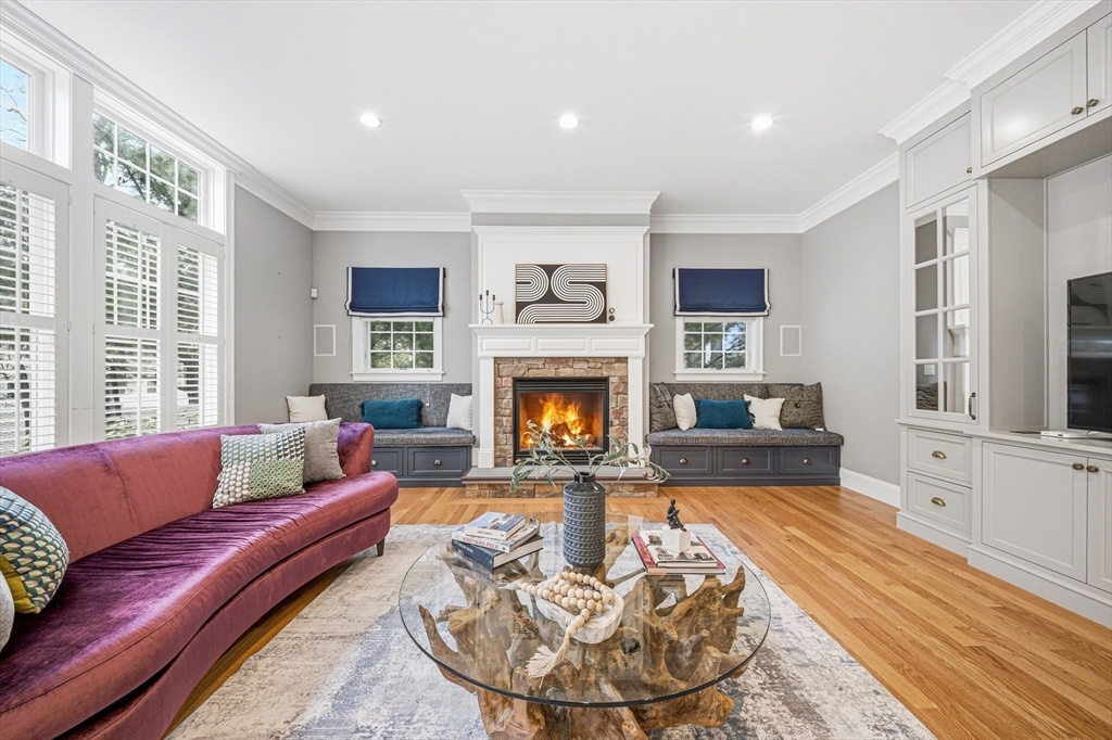 24 Normandy Road, Lexington, MA 02421