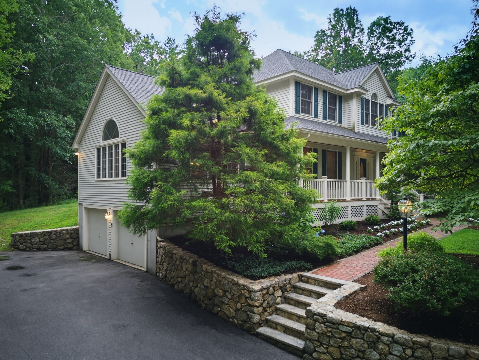 27 Great Pond Dr — photo