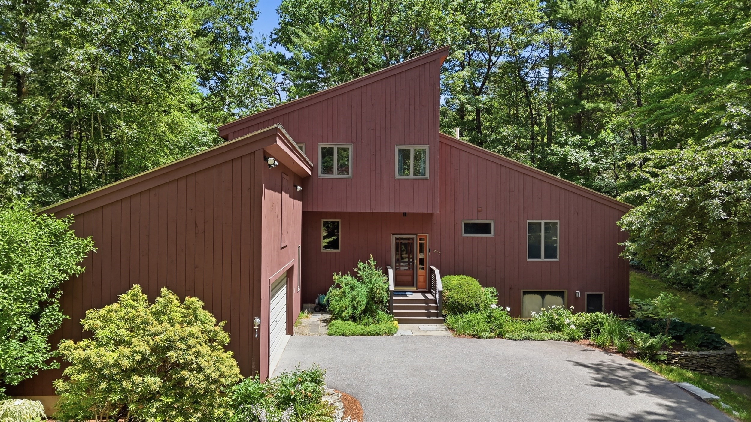 297 Reedy Meadow Road, Groton, MA 01450