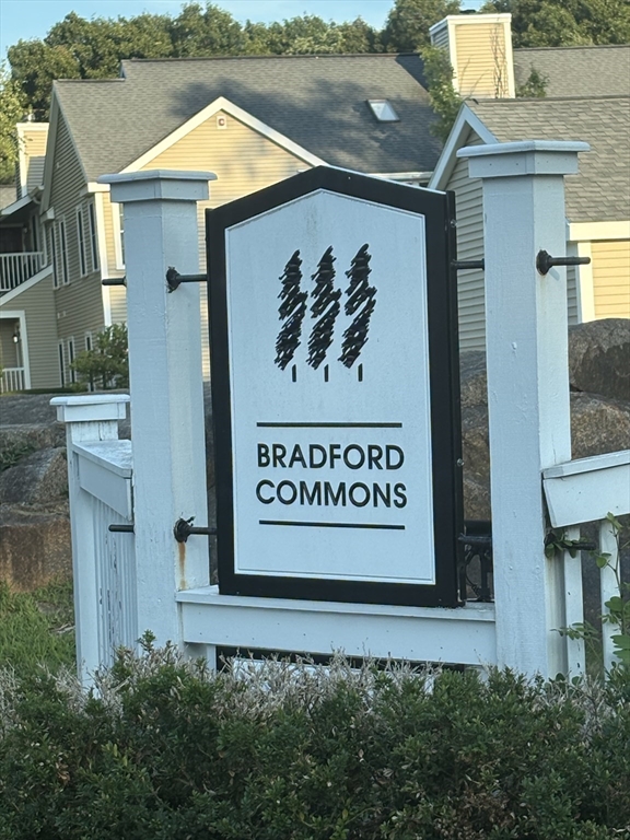 105 Bradford Commons Ln #105 — photo