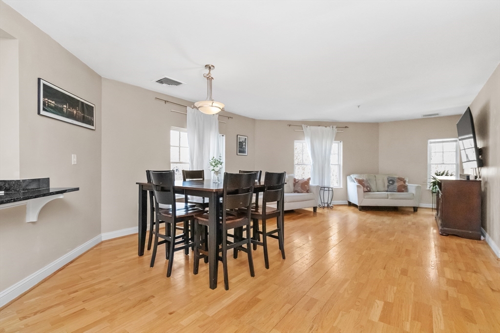 501 Commerce Dr #2204 — photo