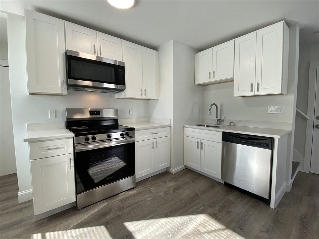 38 Summer Street Rear Unit 1-Rear, Franklin, MA 02038