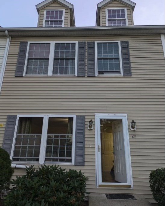 37 Glen Ave #20 — photo