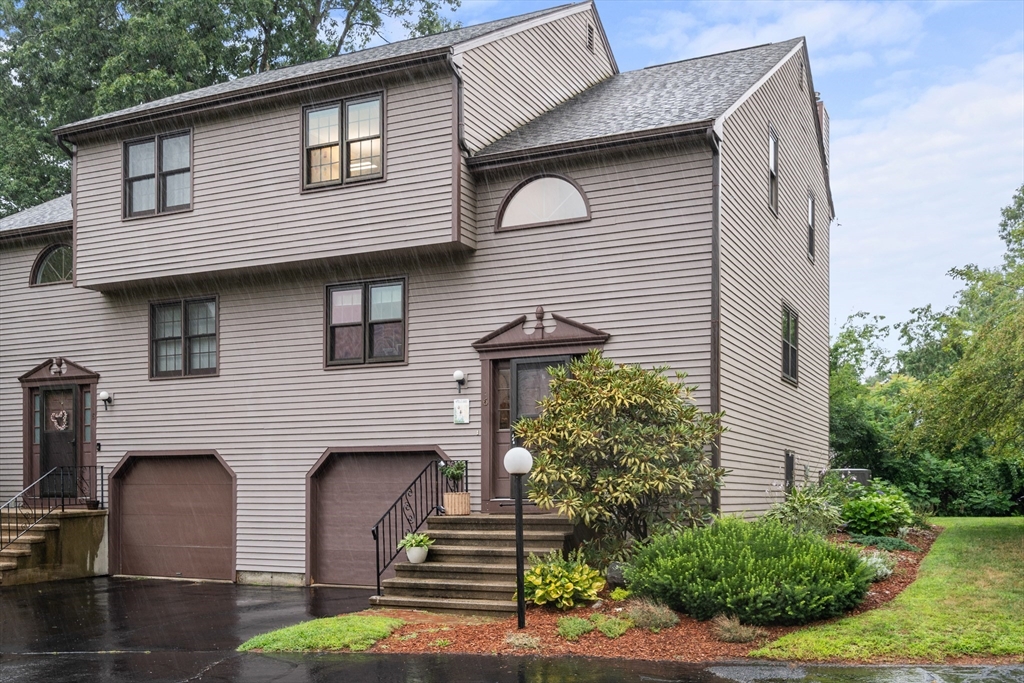 6 Deerfield Court #6 — photo