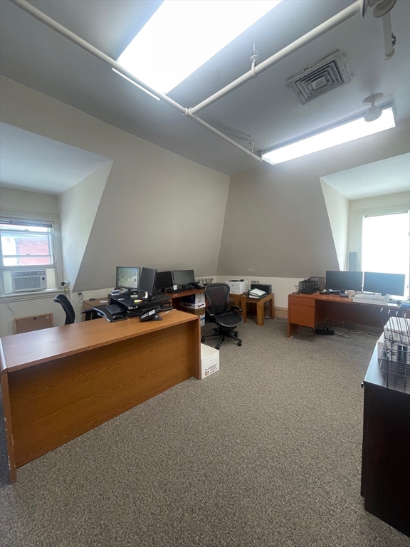 1583 Beacon St #3B — photo
