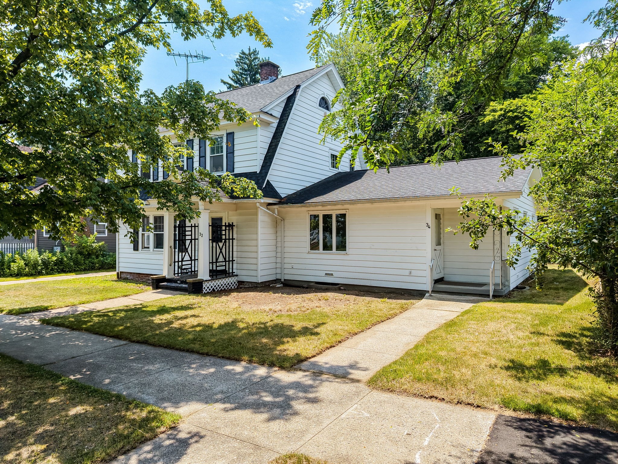 32 Marsden Street, Springfield, MA 01109 — photo 2