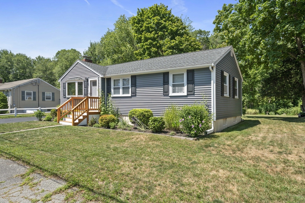 38 Roseen Road, Holbrook, MA 02343 — photo 2