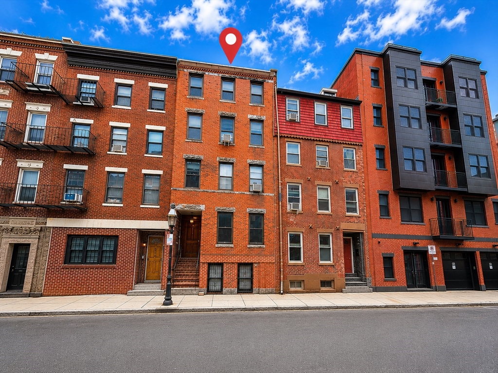 206 Endicott St #3 — photo